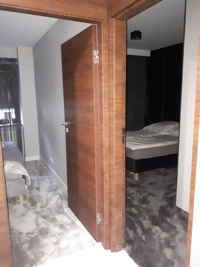 Apartamenty Centrum- Kochanowskiego -Dawniej Two-Bedroom Apartment Zielona Góra Zewnętrze zdjęcie
