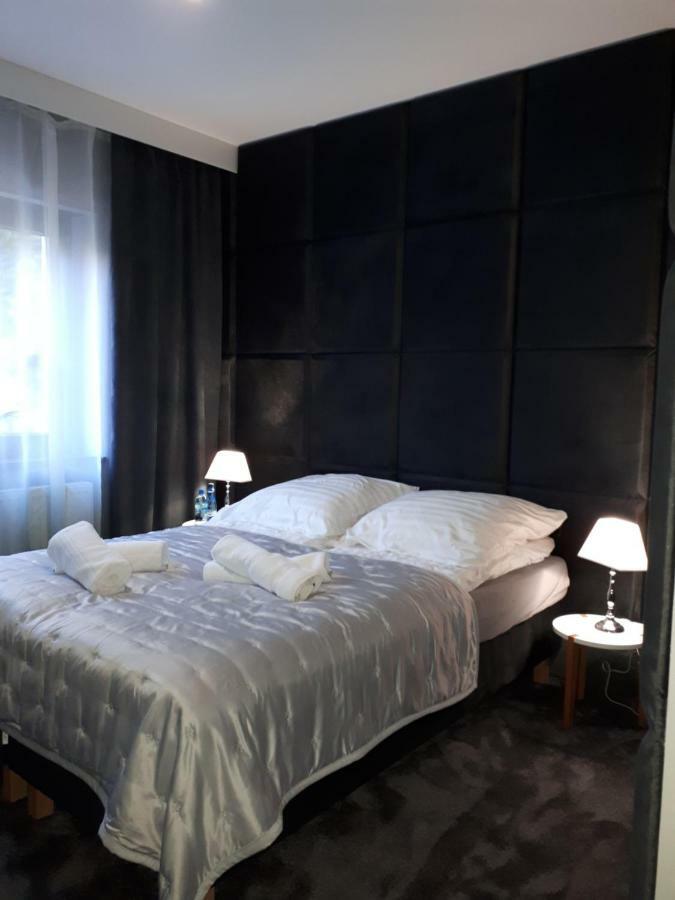 Apartamenty Centrum- Kochanowskiego -Dawniej Two-Bedroom Apartment Zielona Góra Zewnętrze zdjęcie