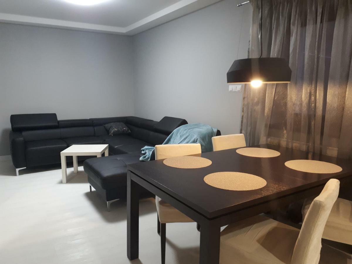 Apartamenty Centrum- Kochanowskiego -Dawniej Two-Bedroom Apartment Zielona Góra Zewnętrze zdjęcie