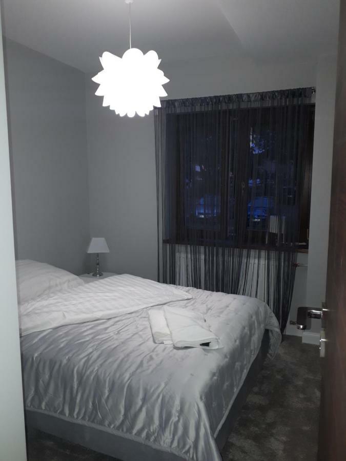 Apartamenty Centrum- Kochanowskiego -Dawniej Two-Bedroom Apartment Zielona Góra Zewnętrze zdjęcie