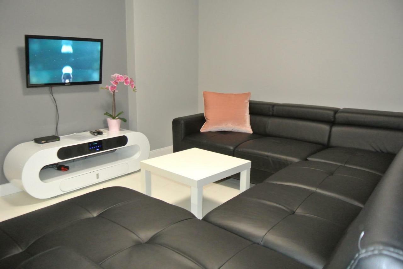 Apartamenty Centrum- Kochanowskiego -Dawniej Two-Bedroom Apartment Zielona Góra Zewnętrze zdjęcie